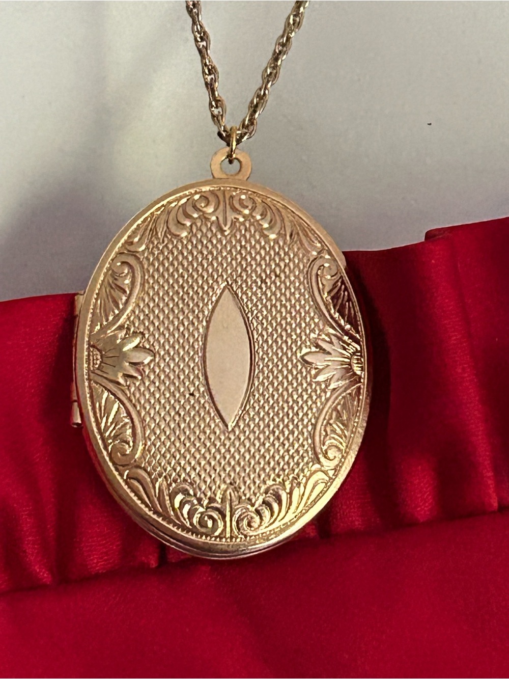 Gold-Tone Oval Locket Necklace - Women's Jewelry